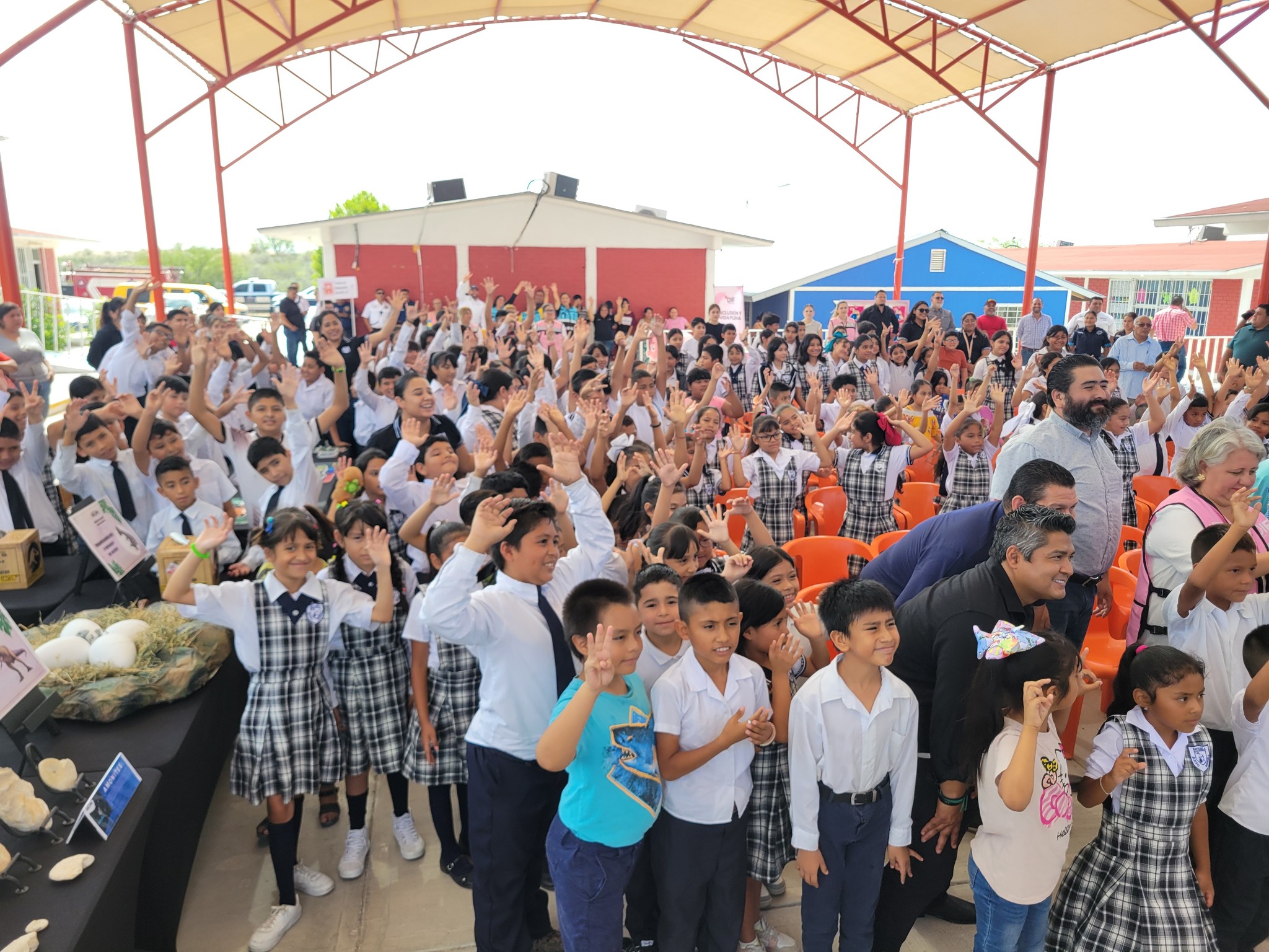 Llevan programa “Por amor a tu escuela” en la primaria Justo Sierra