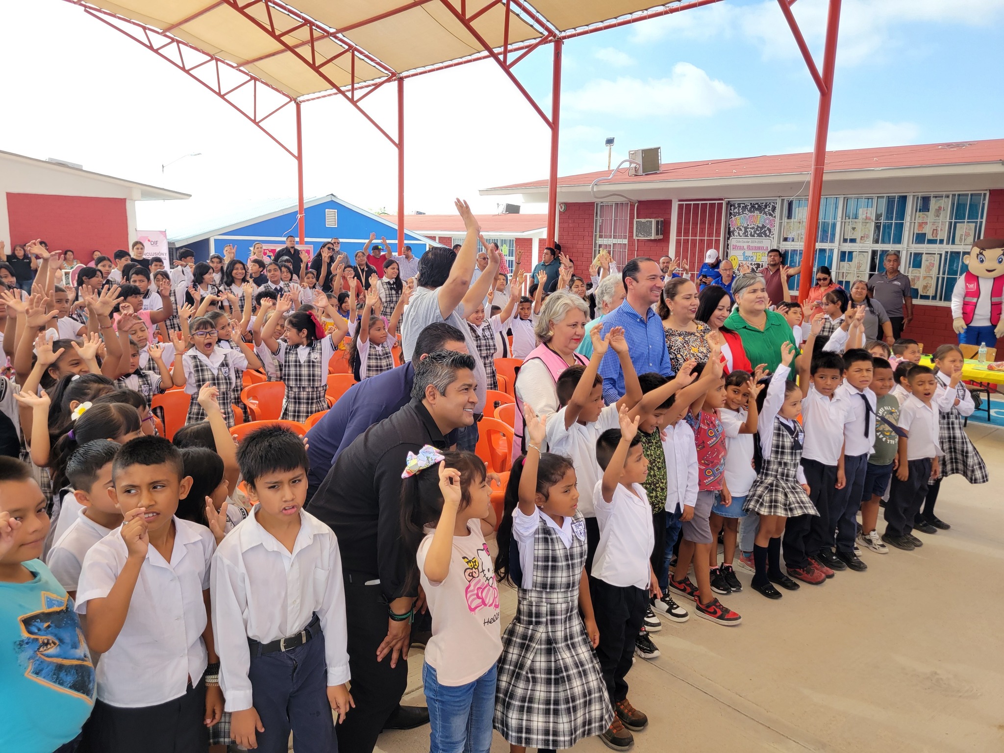 Llevan programa “Por amor a tu escuela” en la primaria Justo Sierra