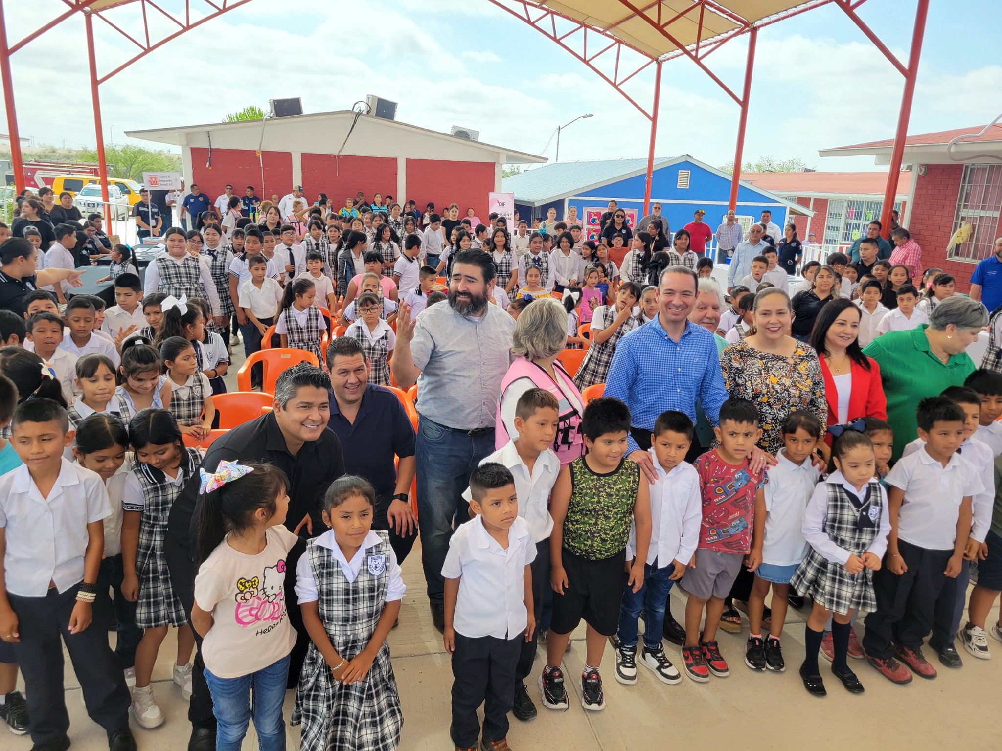 Llevan programa “Por amor a tu escuela” en la primaria Justo Sierra