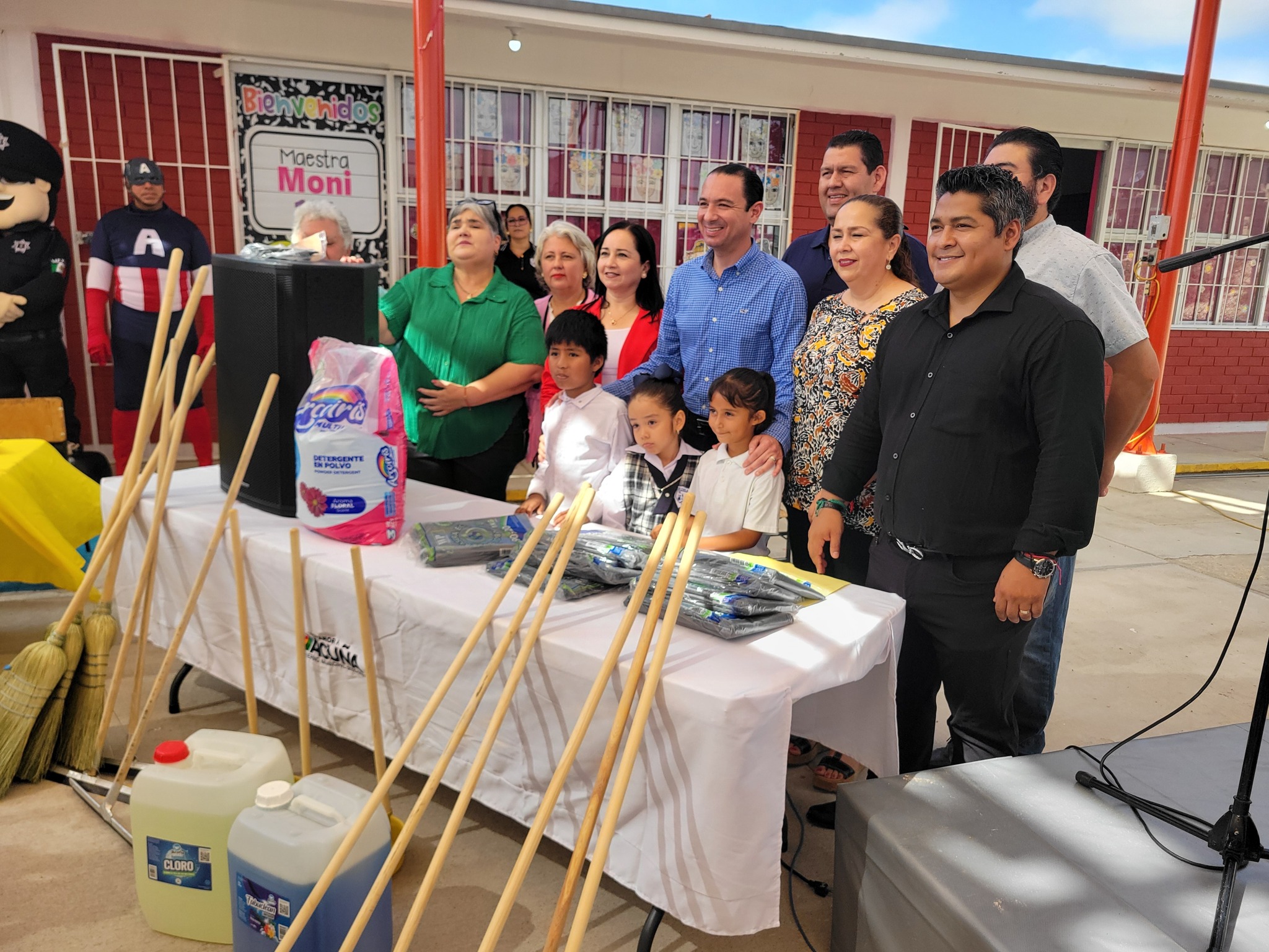 Llevan programa “Por amor a tu escuela” en la primaria Justo Sierra