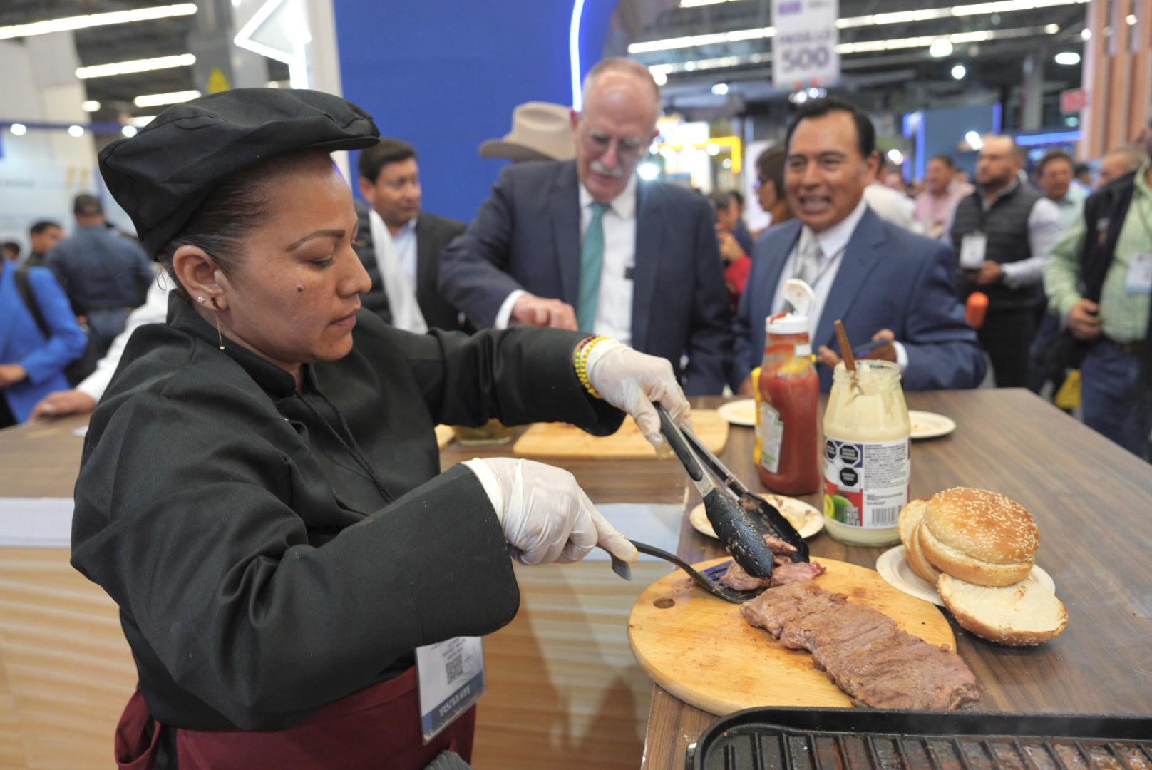 México mantiene autosuficiencia en carne de res gracias al esfuerzo de las y los ganaderos: AGRICULTURA