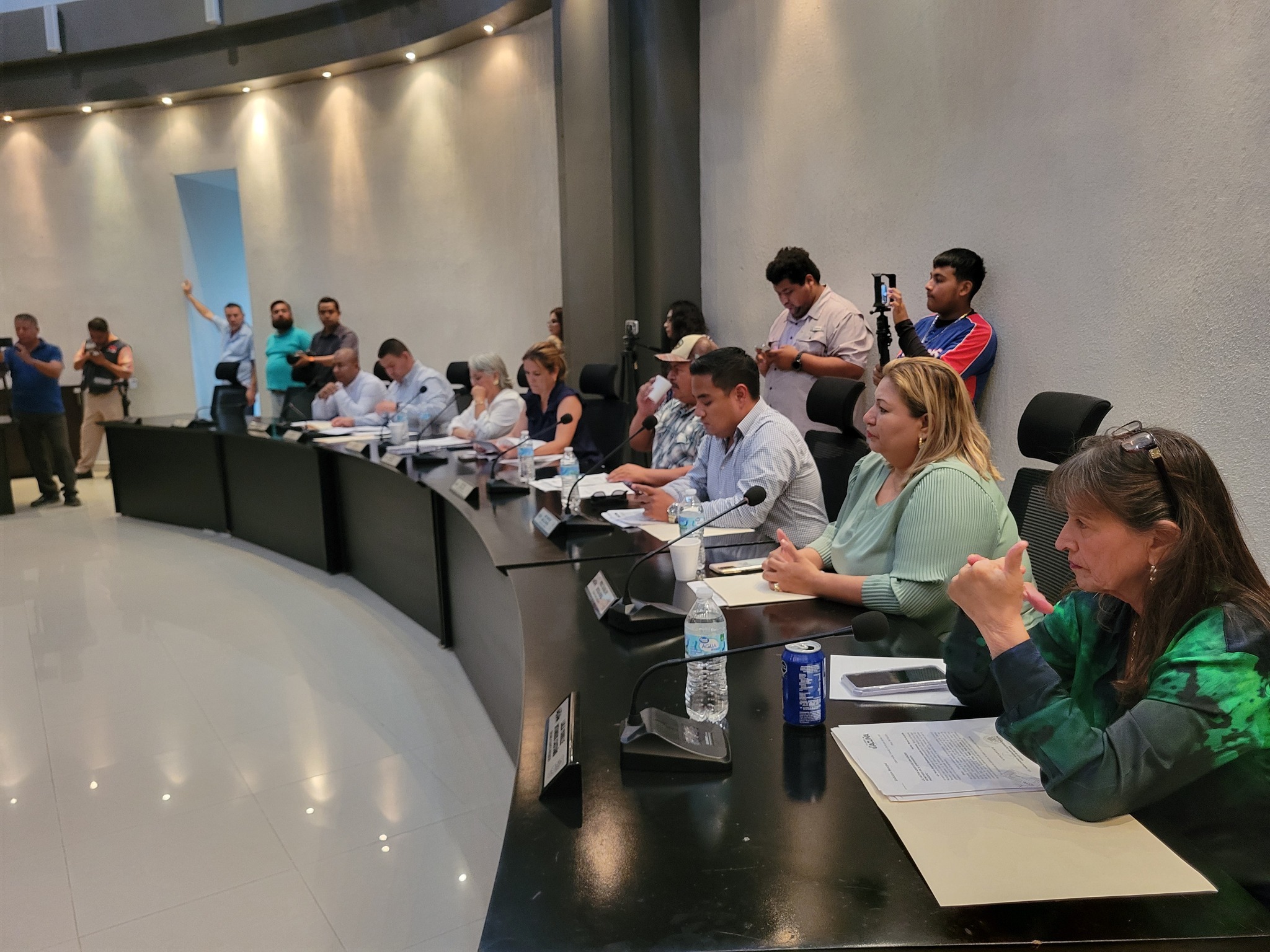 Preside el alcalde Lic. Emilio De Hoyos segunda Sesión Ordinaria de Cabildo del mes de junio