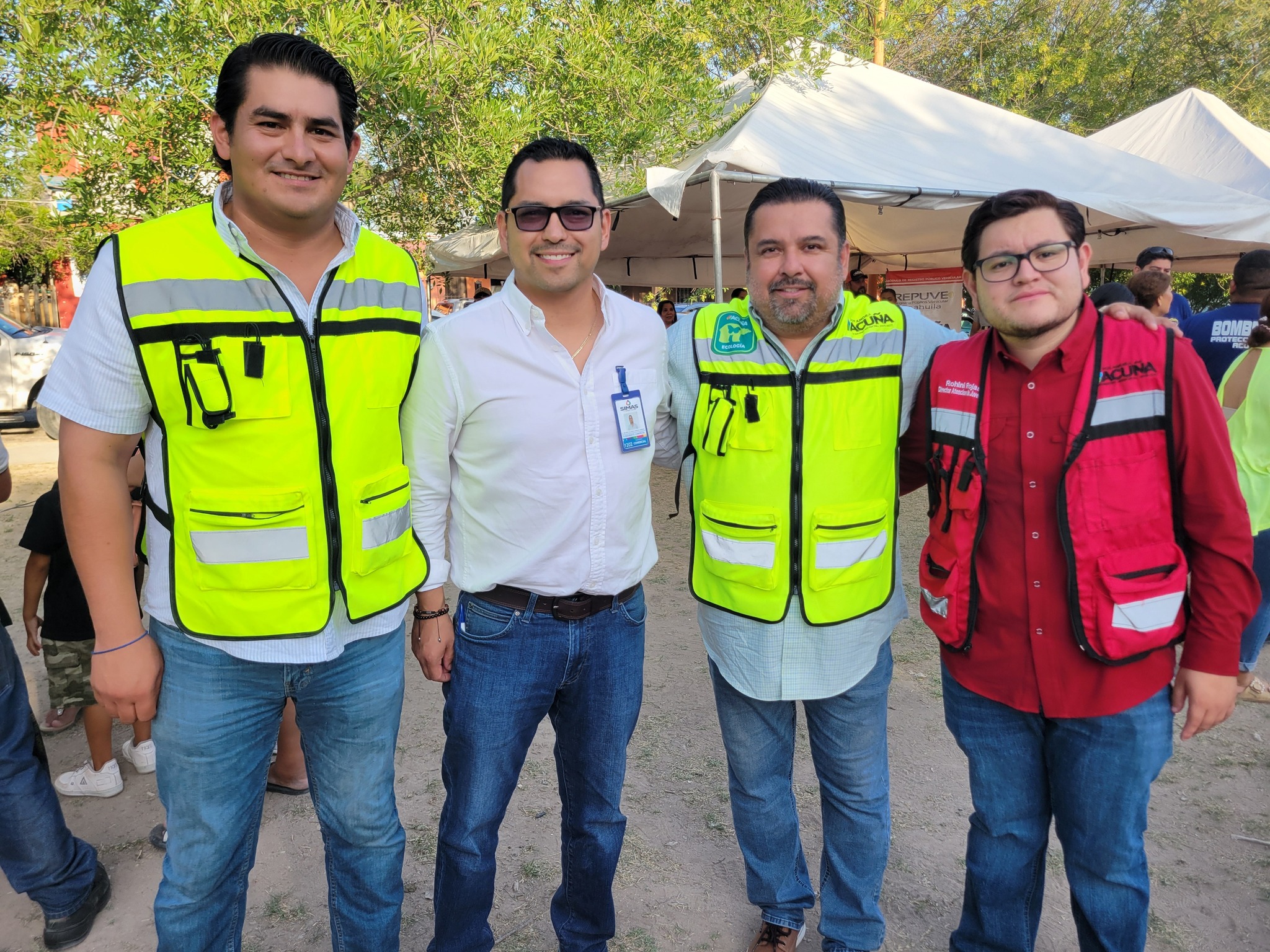 Presidencia Municipal de Acuña lleva brigada al fraccionamiento INFONAVIT Mexicanidad