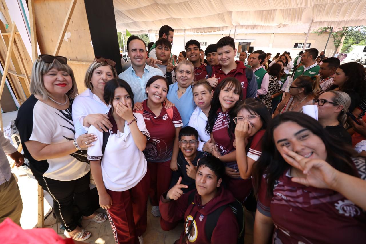 SEGUIMOS FORTALECIENDO LOS PROGRAMAS SOCIALES: MANOLO