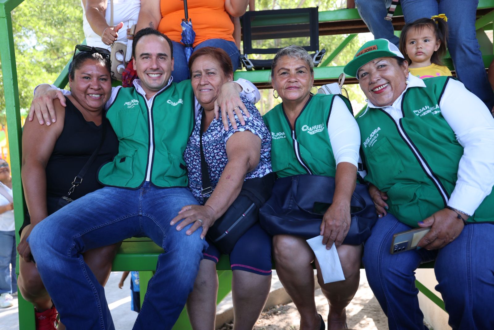 SEGUIMOS LLEVANDO OBRAS SOCIALES A TODAS LAS REGIONES: MANOLO