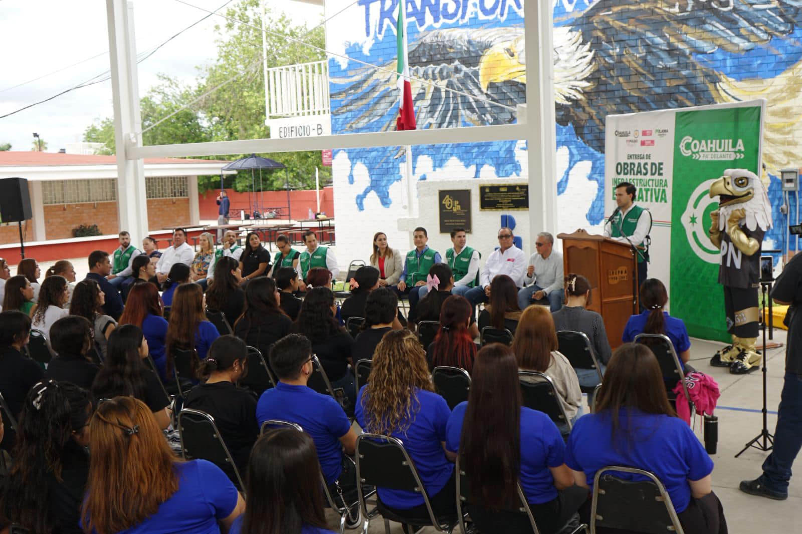 SONIA Y MEMO GESTIONAN 50 MDP ESTATALES PARA PIEDRAS NEGRAS
