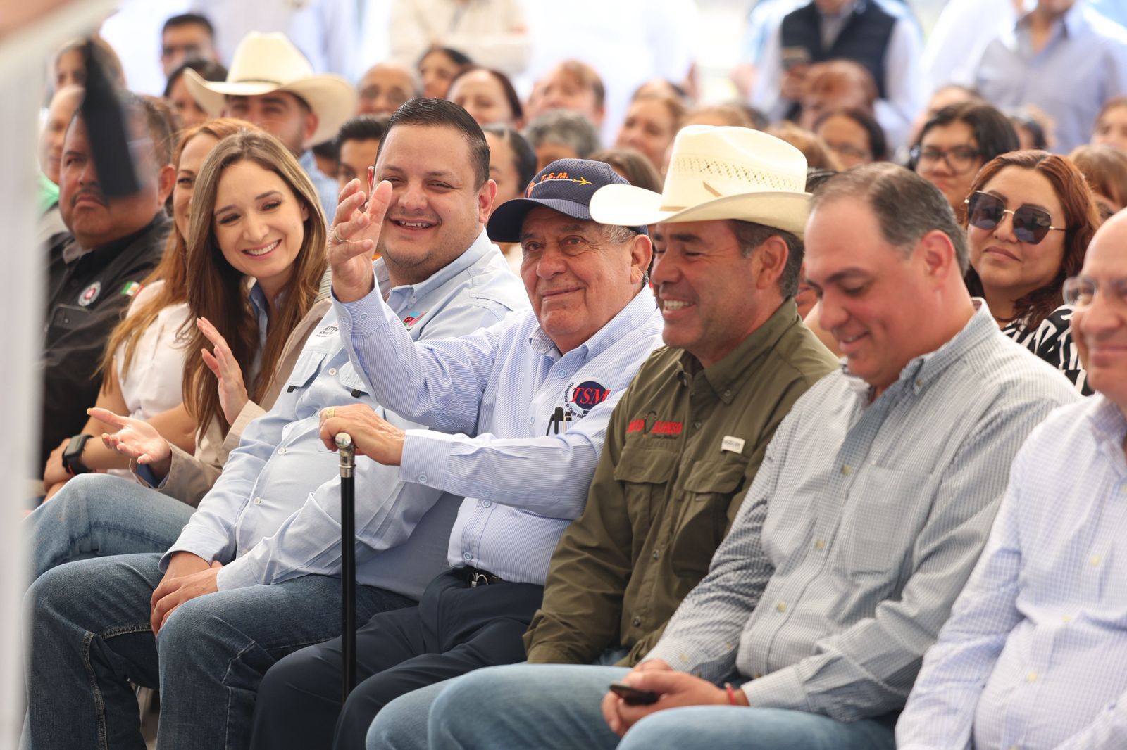 CONTINUAMOS INVIRTIENDO EN INFRAESTRUCTURA URBANA DE TODAS LAS REGIONES: MANOLO