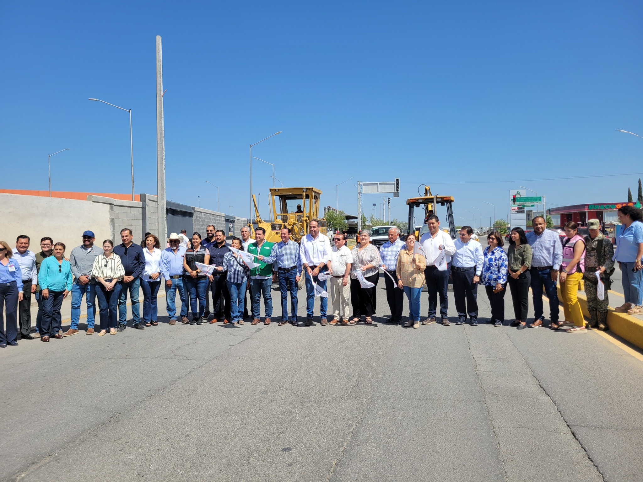 Presenta el alcalde Emilio De Hoyos lo que será la obra de modernización del libramiento José de las Fuentes