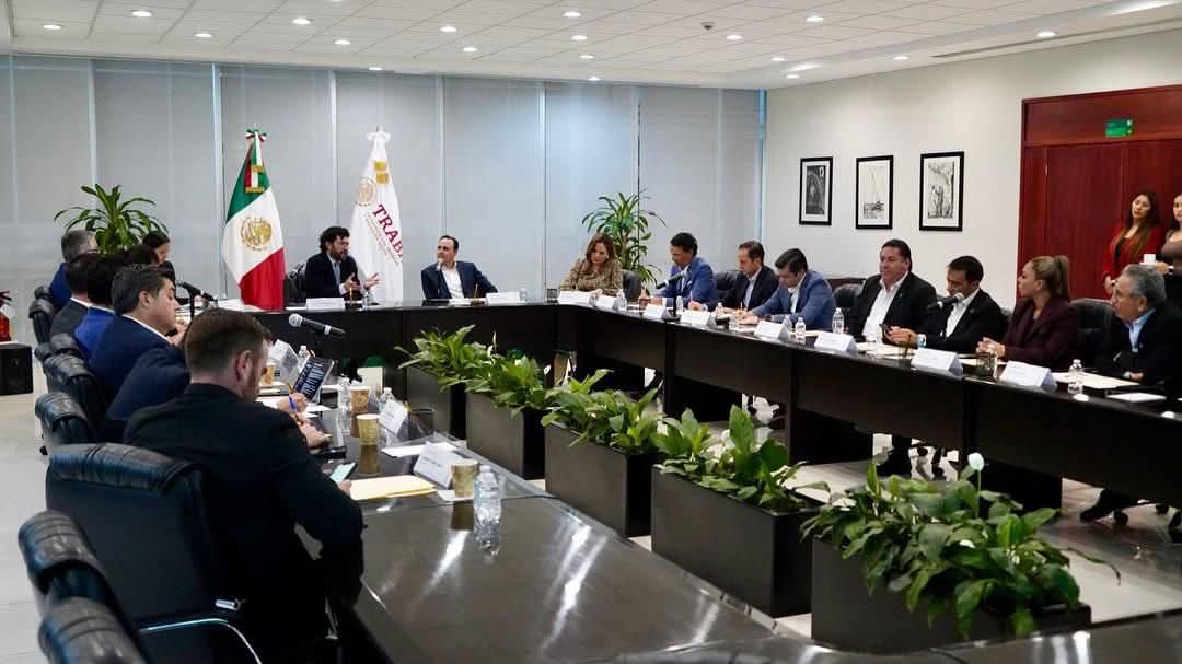 SEGUIMOS FORTALECIENDO LA ESTABILIDAD LABORAL DE COAHUILA: MANOLO