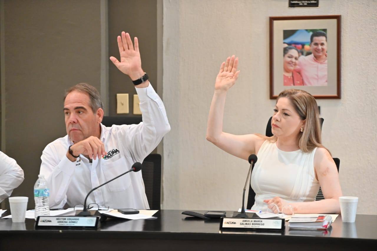 APRUEBA CABILDO CONVOCATORIAS AL MÉRITO JUVENIL Y CIUDADANO