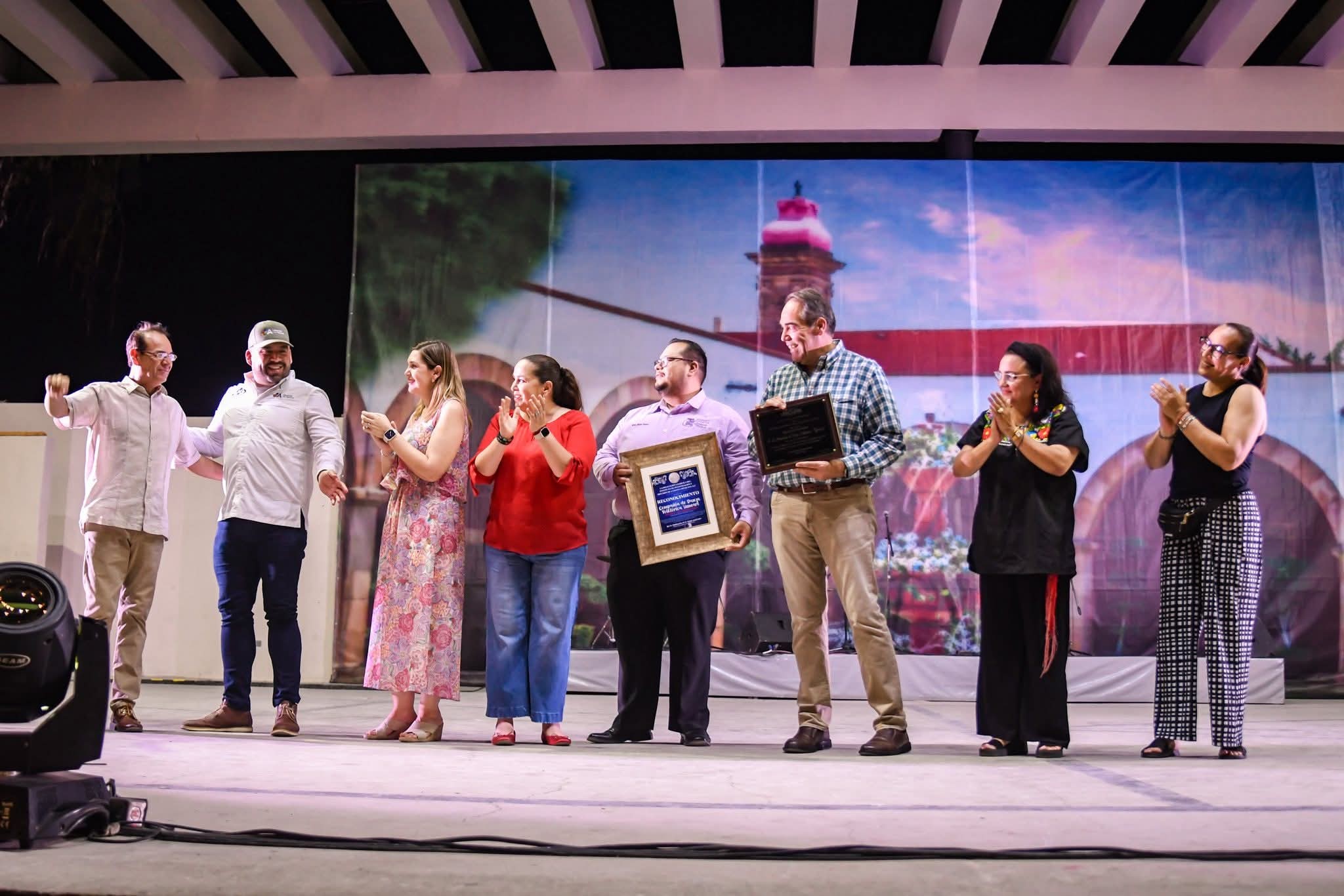 Grupo Yumari festeja 35 años de trayectoria