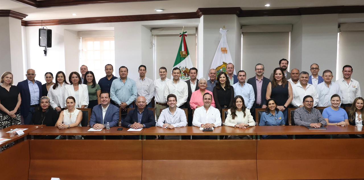REÚNE GOBERNADOR A GABINETE PARA TRABAJAR CON TODO EN LA SEGUNDA PARTE DEL 2025