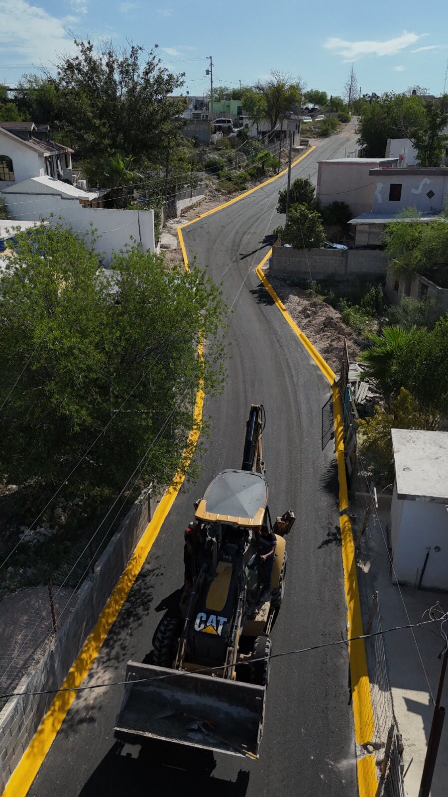 SE INTENSIFICA LA PAVIMENTACIÓN EN ACUÑA
