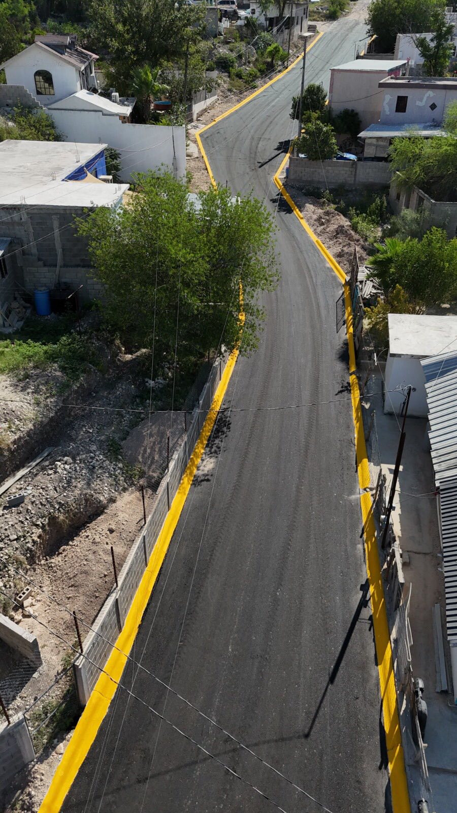 SE INTENSIFICA LA PAVIMENTACIÓN EN ACUÑA