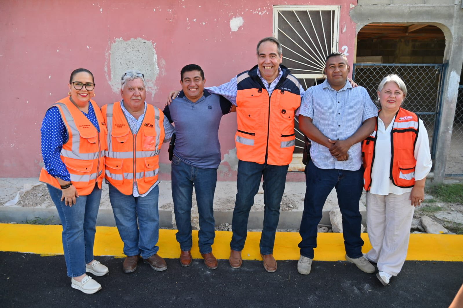 SE INTENSIFICA LA PAVIMENTACIÓN EN ACUÑA
