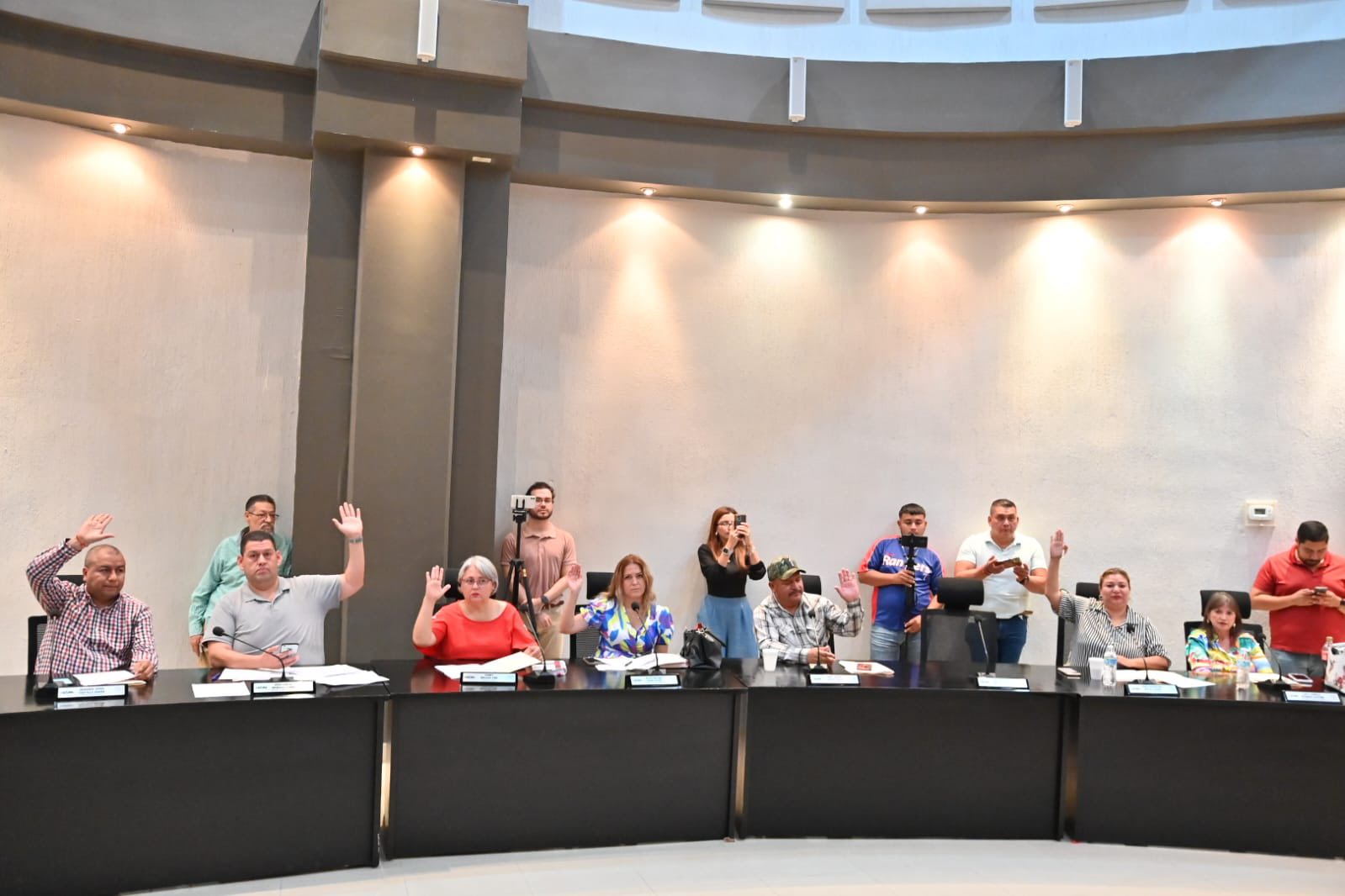 APRUEBA CABILDO CONVENIOS, EXPROPIACIÓN, JUNTA CATASTRAL Y CAMBIOS DE USO DE SUELO