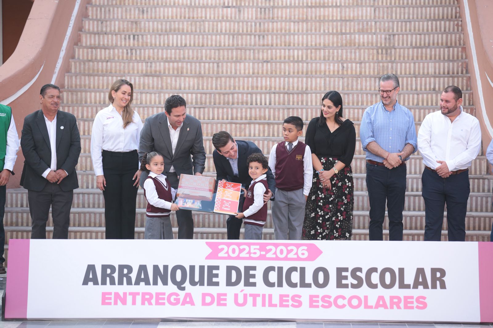ARRANCA CON ÉXITO NUEVO CICLO ESCOLAR EN COAHUILA