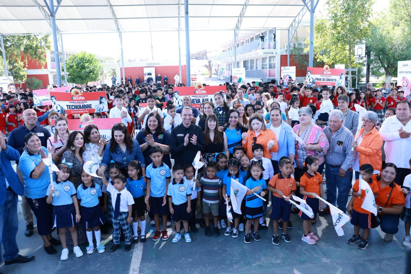 ARRANCA EMILIO DE HOYOS CICLO ESCOLAR CON INVERSIÓN HISTÓRICA DE 11 MILLONES DE PESOS EN 17 OBRAS EDUCATIVAS