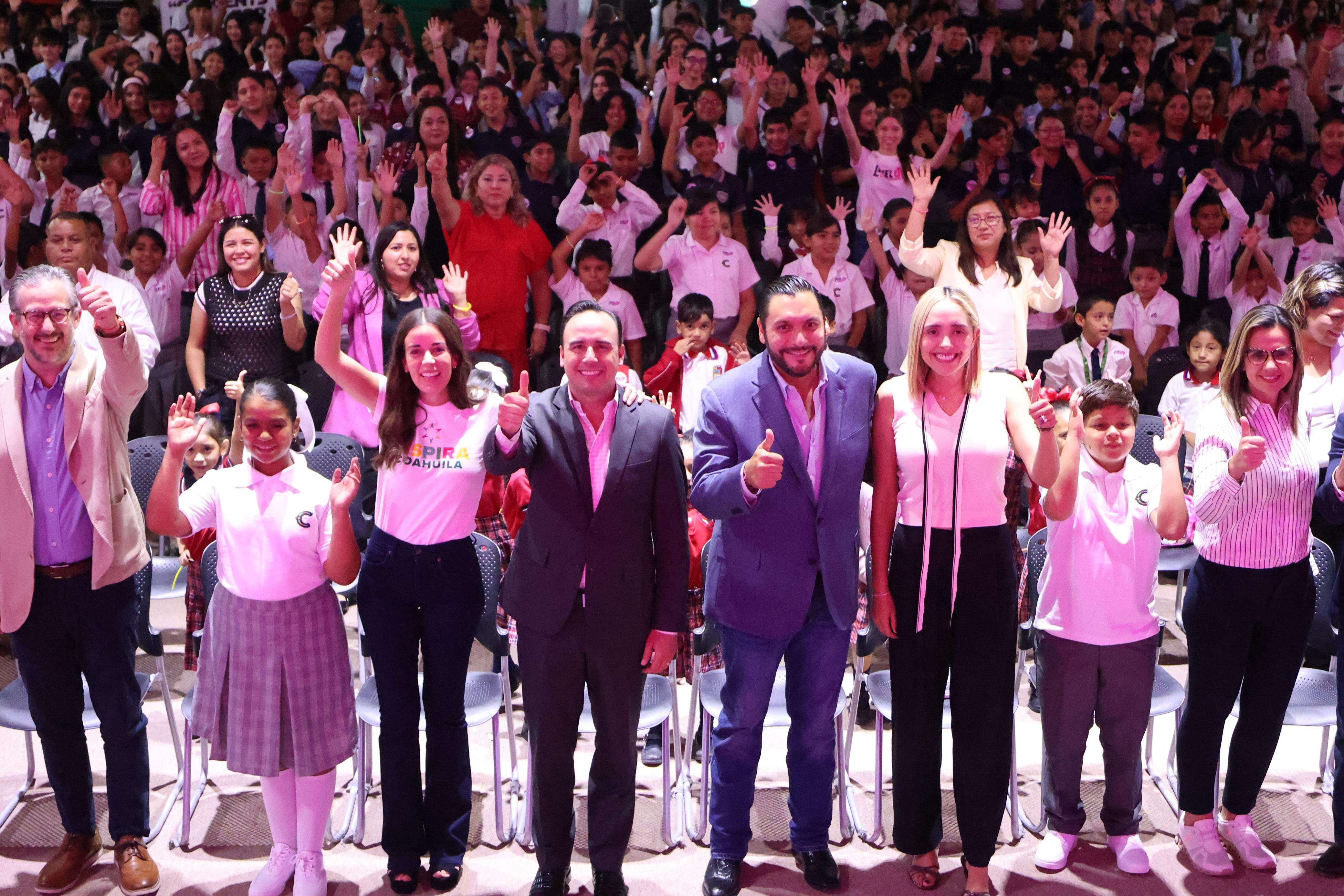 CON LEVEL UP SE REVOLUCIONA EL INGLÉS EN COAHUILA: MANOLO