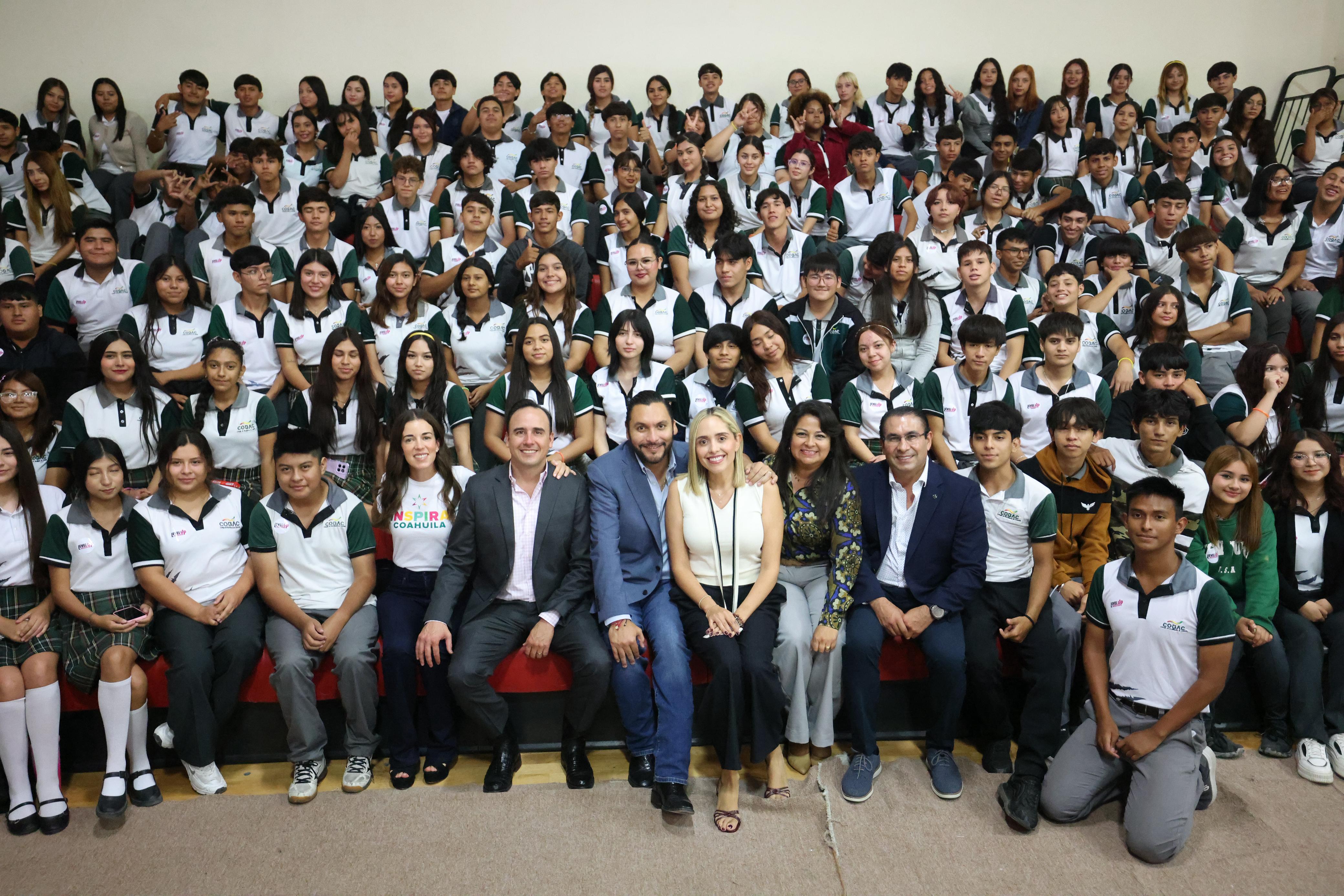 CON LEVEL UP SE REVOLUCIONA EL INGLÉS EN COAHUILA: MANOLO