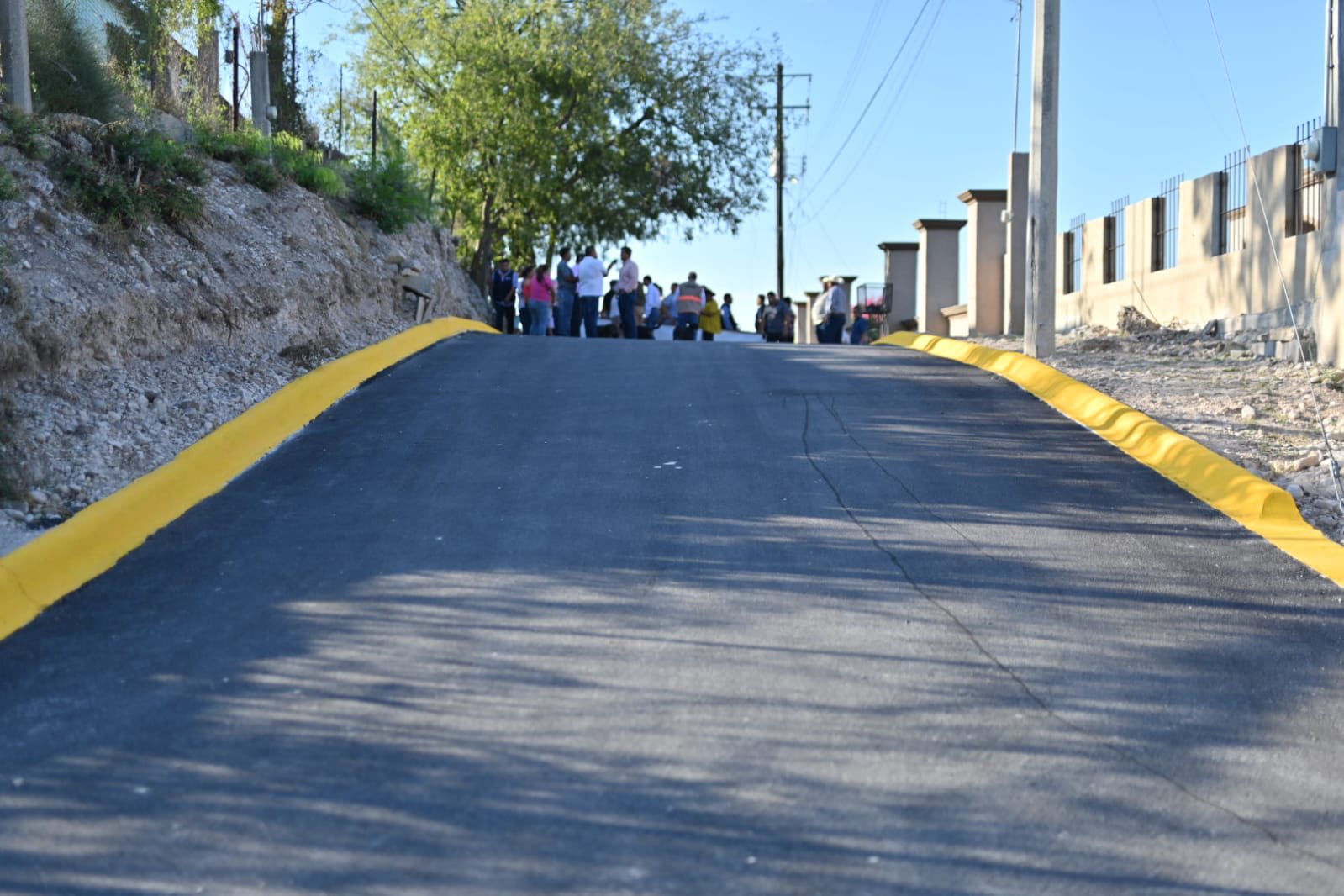 ENTREGA ALCALDE EMILIO DE HOYOS, PAVIMENTACIÓN DE LA CALLE PINO SUÁREZ EN LA COLONIA 28 DE JUNIO