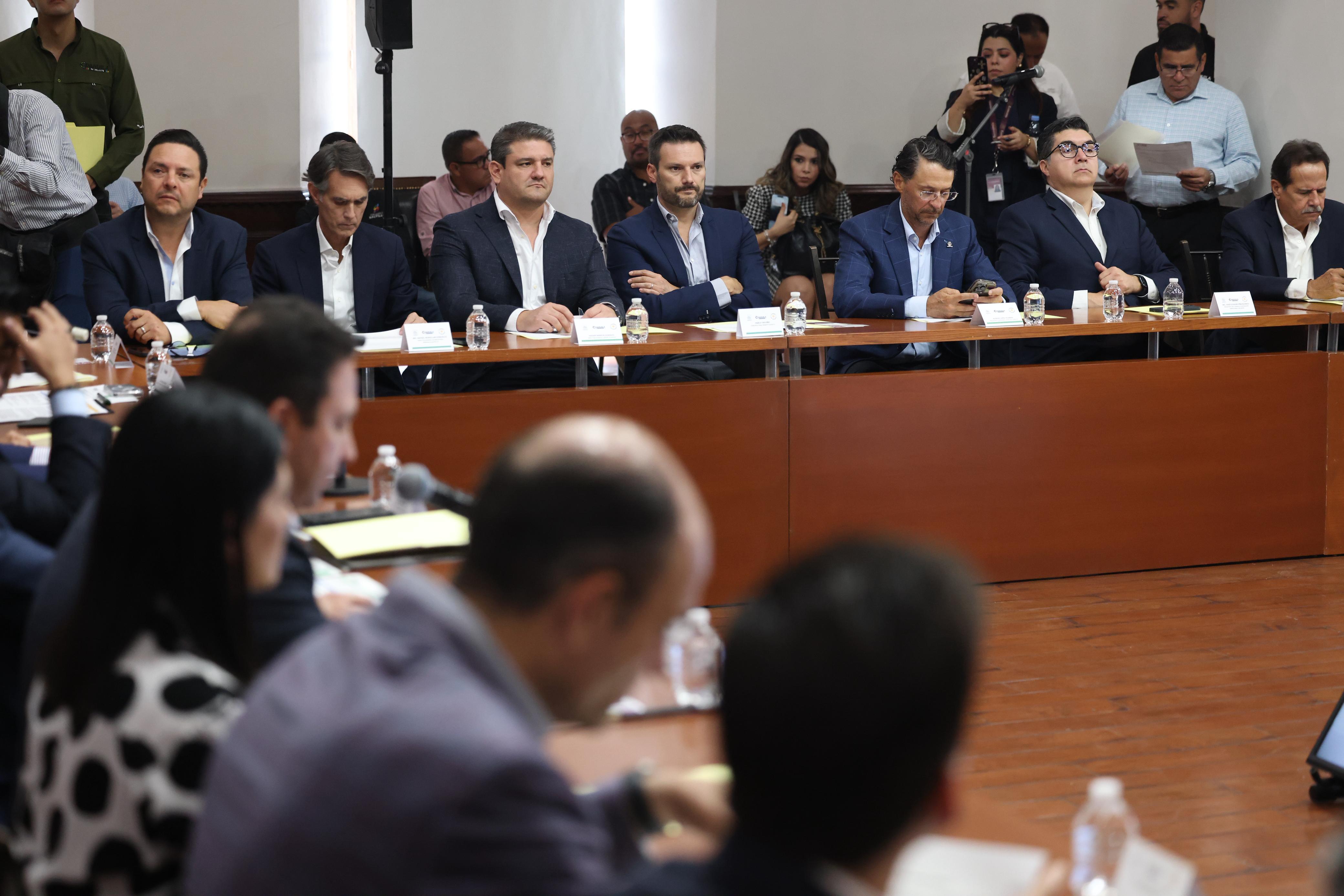 INSTALA GOBIERNO DE COAHUILA COMITÉ PROMOTOR DE INVERSIONES EN COAHUILA