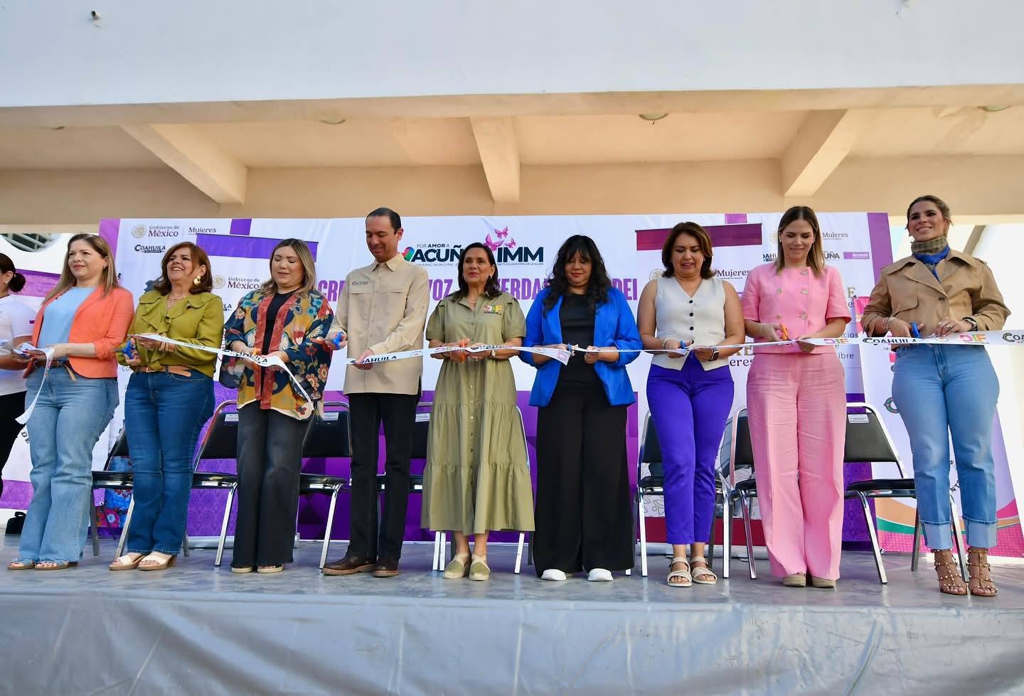 INTENSA JORNADA DE TRABAJO DE LA SEÑORA LILIANA SALINAS VALDÉS