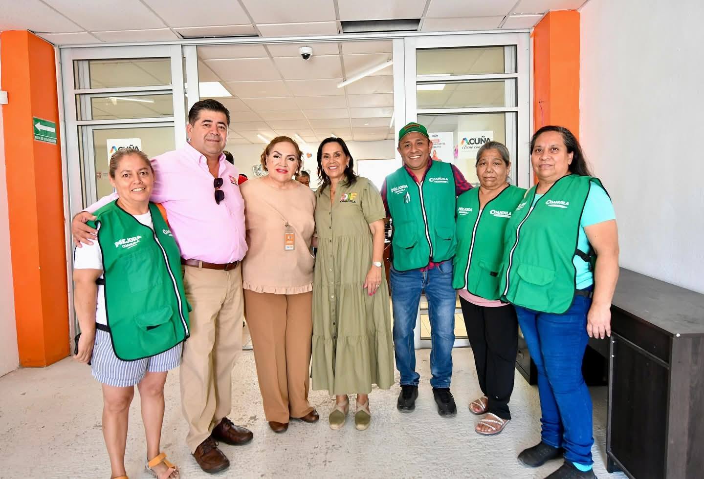INTENSA JORNADA DE TRABAJO DE LA SEÑORA LILIANA SALINAS VALDÉS