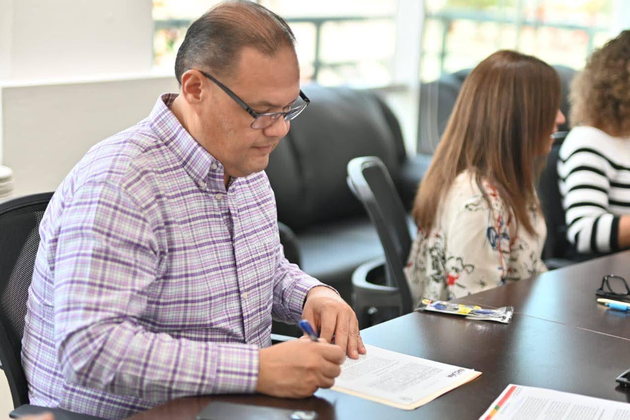 JUNTOS PRESIDENCIA MUNICIPAL DE ACUÑA Y LA FUNDACIÓN GUTIÉRREZ IMPULSAN LA EDUCACIÓN