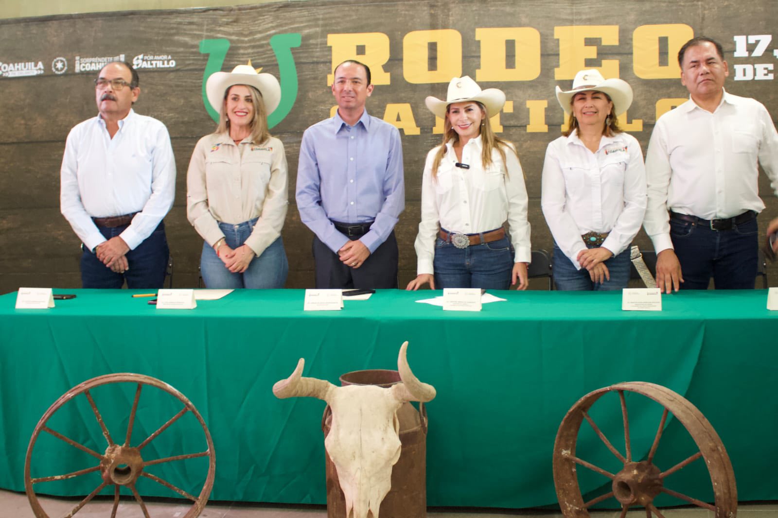 PRESENTAN SEXTA EDICIÓN DE RODEO SALTILLO EN ACUÑA Y DEL RÍO, TEXAS