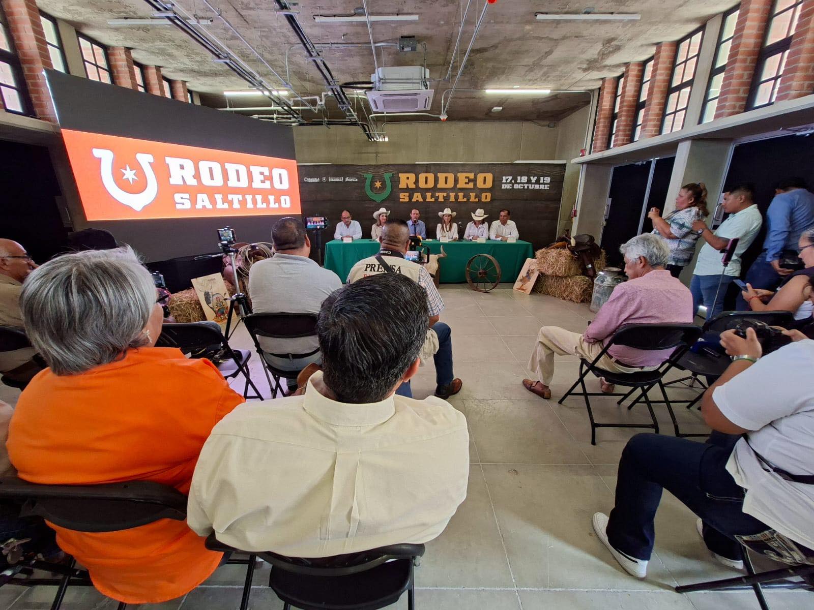 PRESENTAN SEXTA EDICIÓN DE RODEO SALTILLO EN ACUÑA Y DEL RÍO, TEXAS