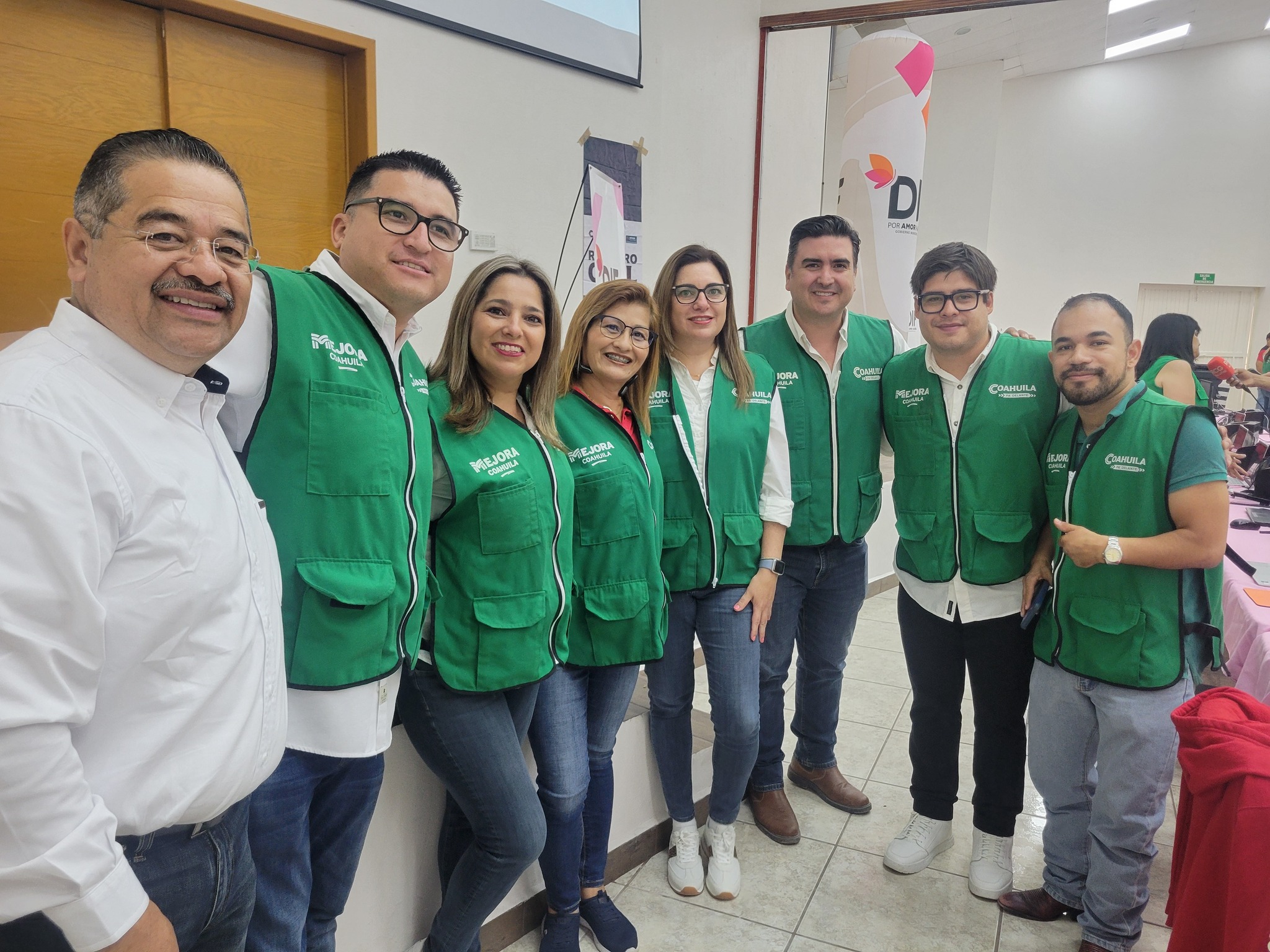 Presidencia Municipal de Acuña en coordinación con Gobierno del Estado de Coahuila llevan a Acuña al Registro Civil