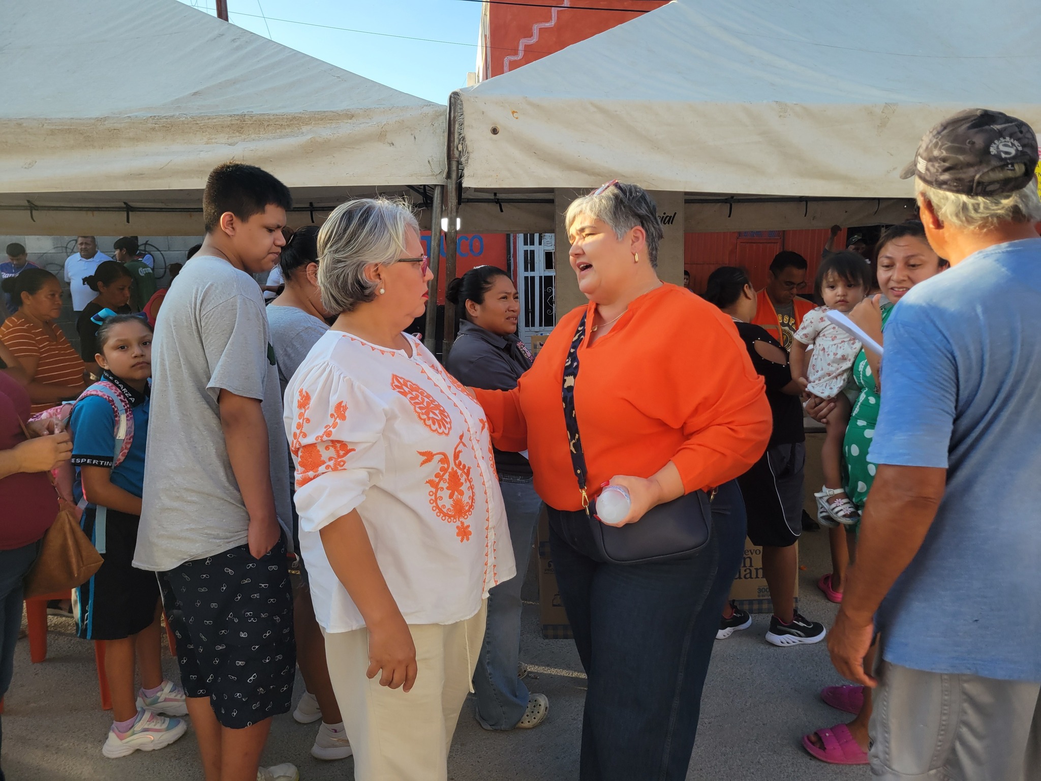 Realiza Presidencia Municipal de Acuña brigada en Altos de Santa Teresa