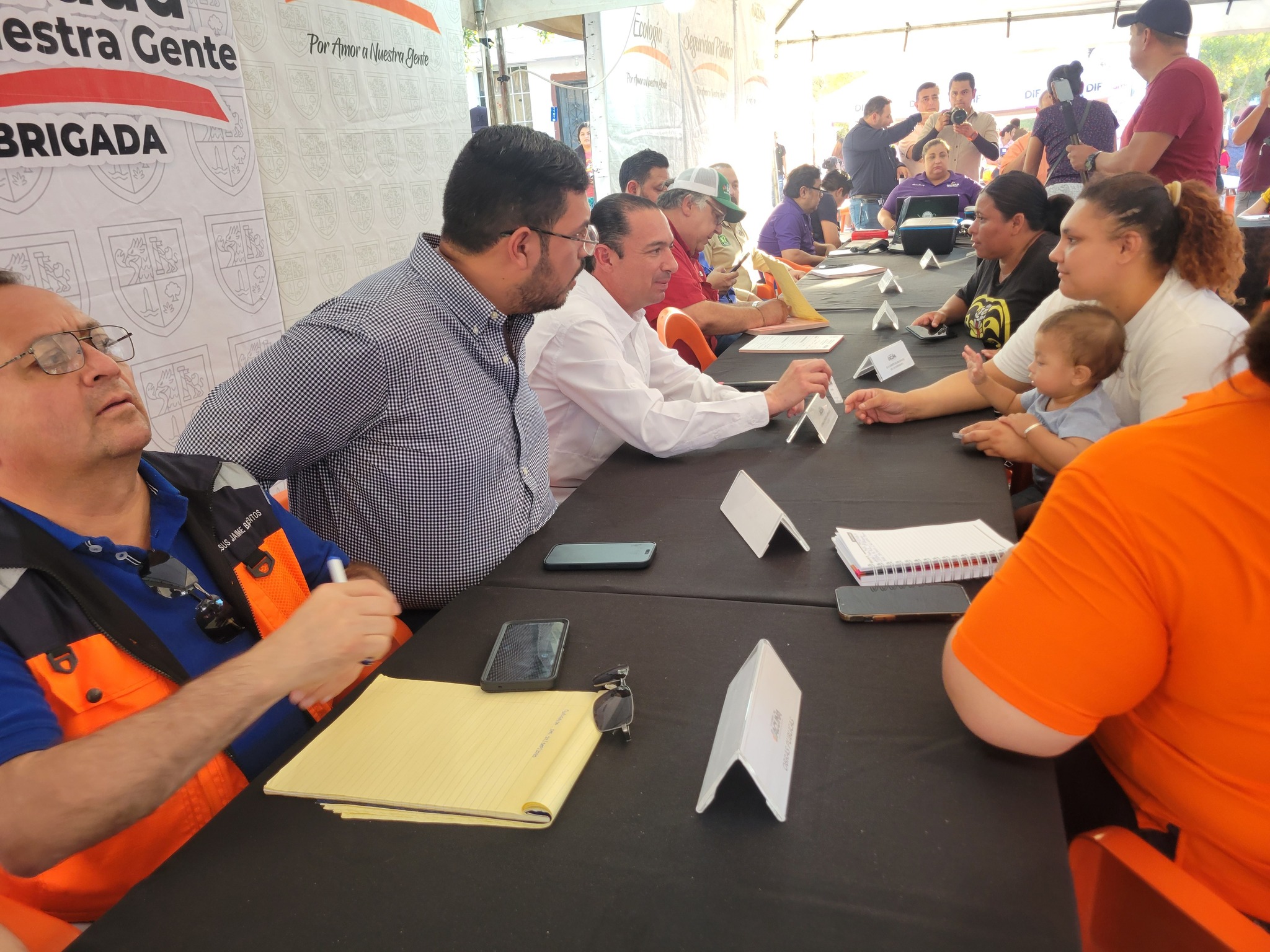 Realiza Presidencia Municipal de Acuña brigada en Altos de Santa Teresa