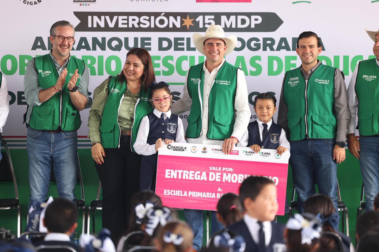 SEGUIMOS FORTALECIENDO LA EDUCACIÓN Y EL DESARROLLO SOCIAL DE COAHUILA: MANOLO