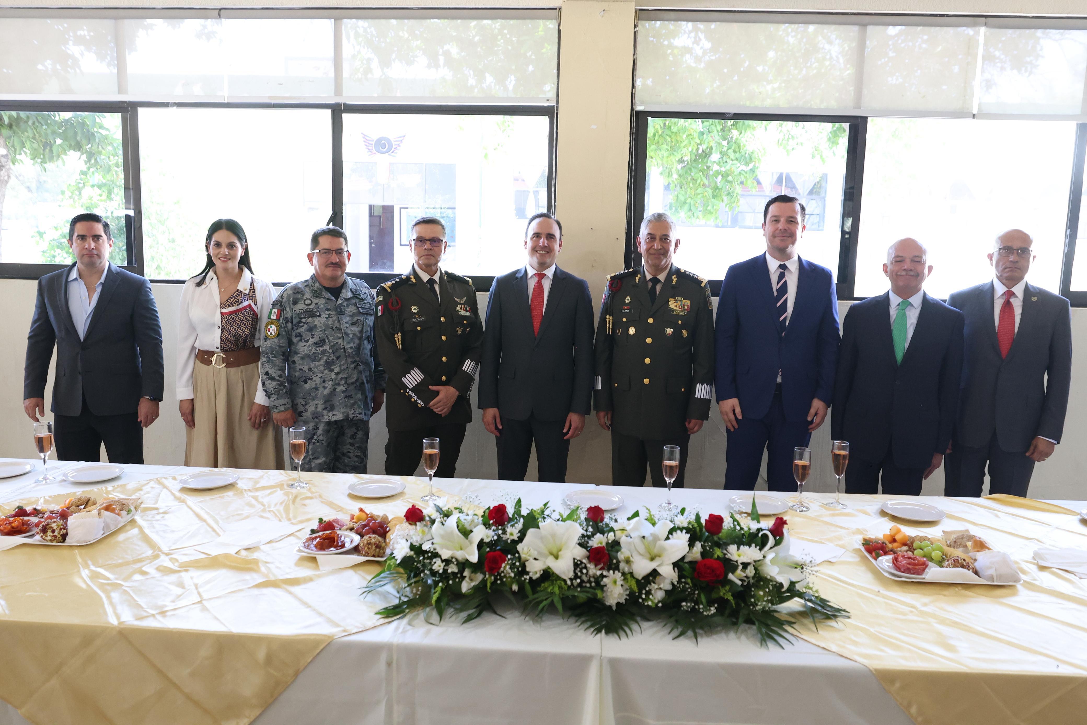 SEGUIREMOS TRABAJANDO CON MUCHA FUERZA CON EL EJÉRCITO MEXICANO: MANOLO