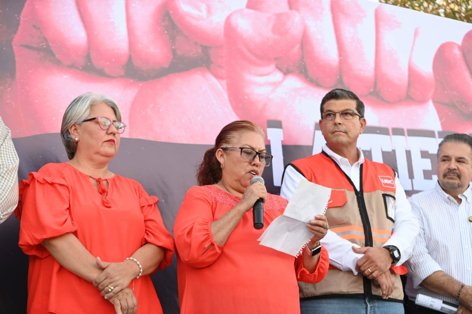 UDC LEVANTA LA VOZ: LA TIERRA DE ACUÑA NO SE VENDE, SE DEFIENDE