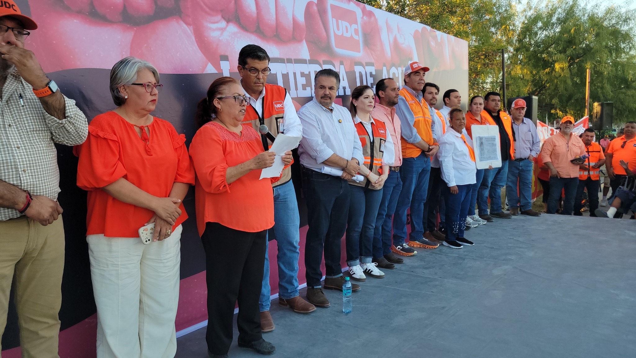 Va Lenin Pérez Rivera a la CDMX ante la presidenta nacional del INE Guadalupe Taddei Zavala