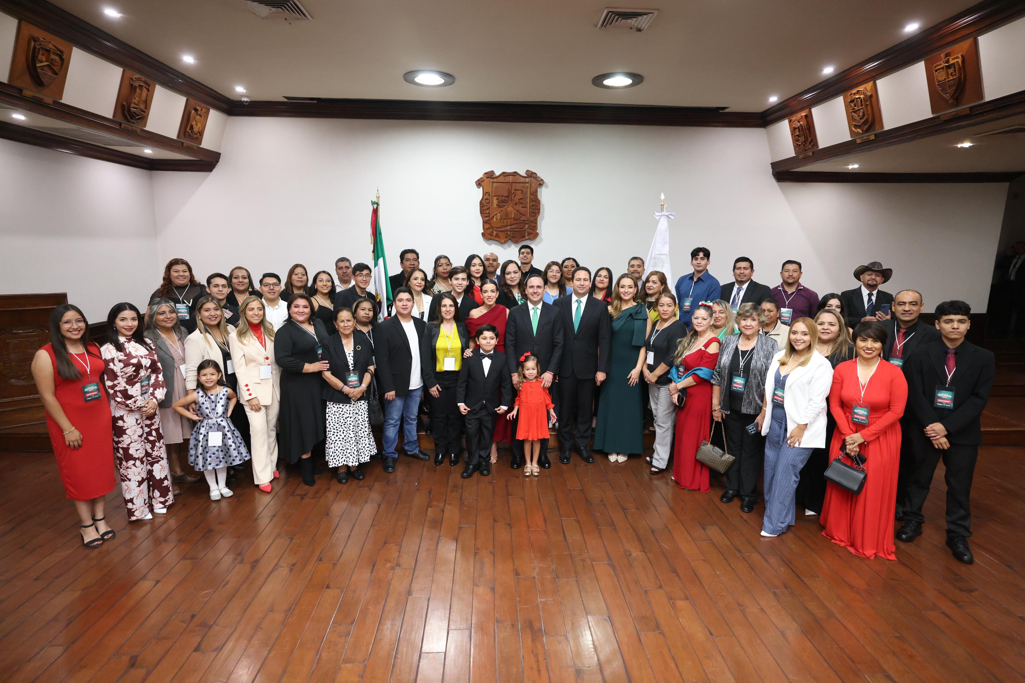 ¡VIVA LA CALIDAD DE VIDA DE COAHUILA.  VIVA MÉXICO!