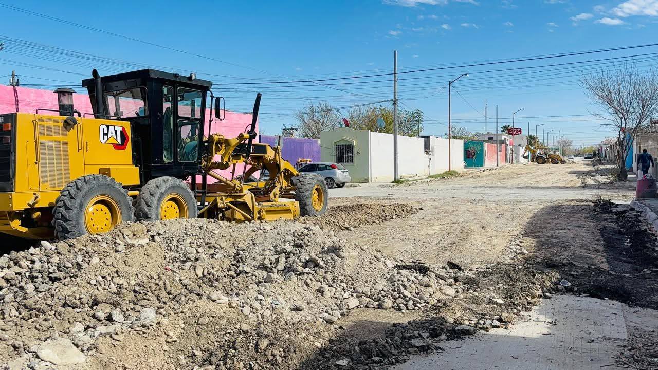 Arranca Emilio De Hoyos programa de pavimentación 2026 en Ácoros
