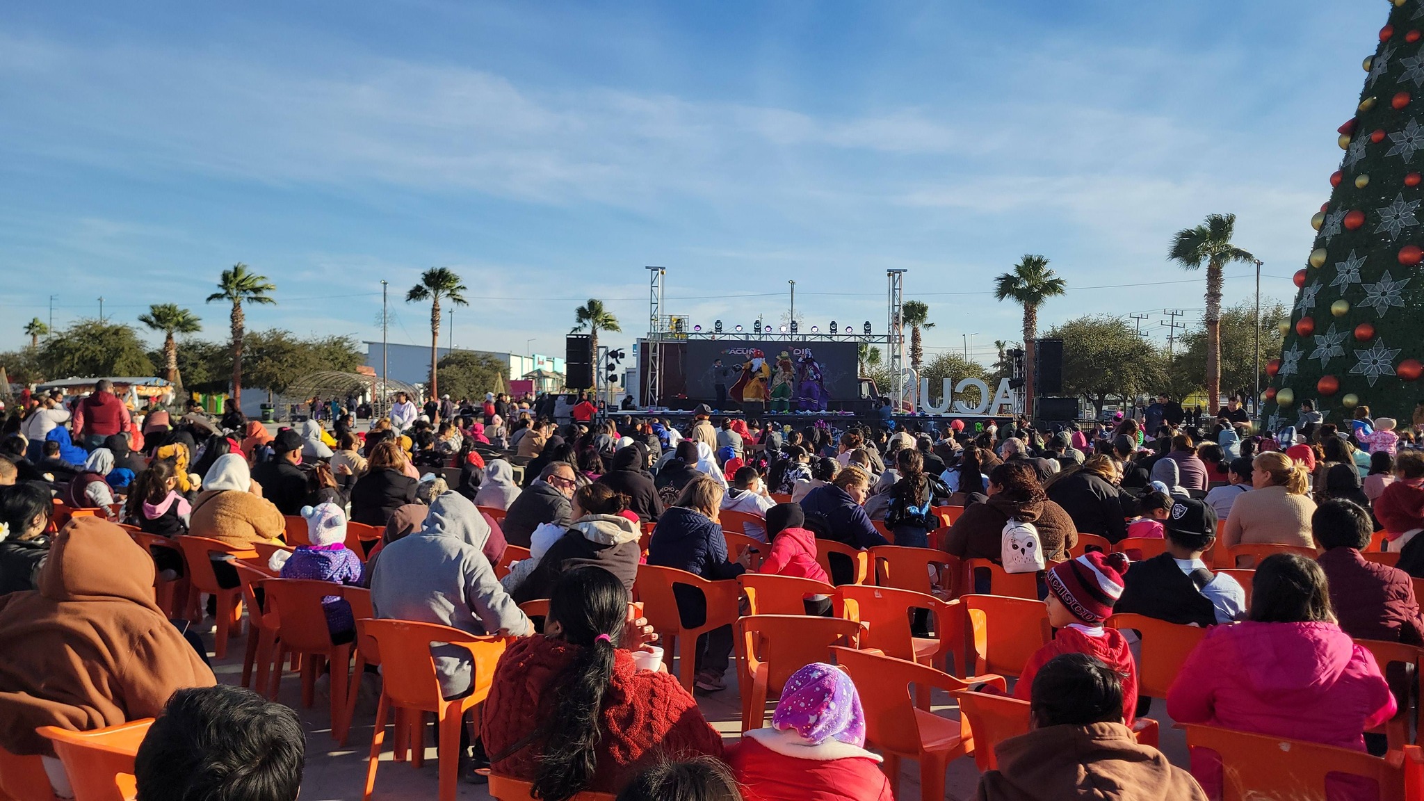 Desea Emilio De Hoyos buen año a los acuñenses