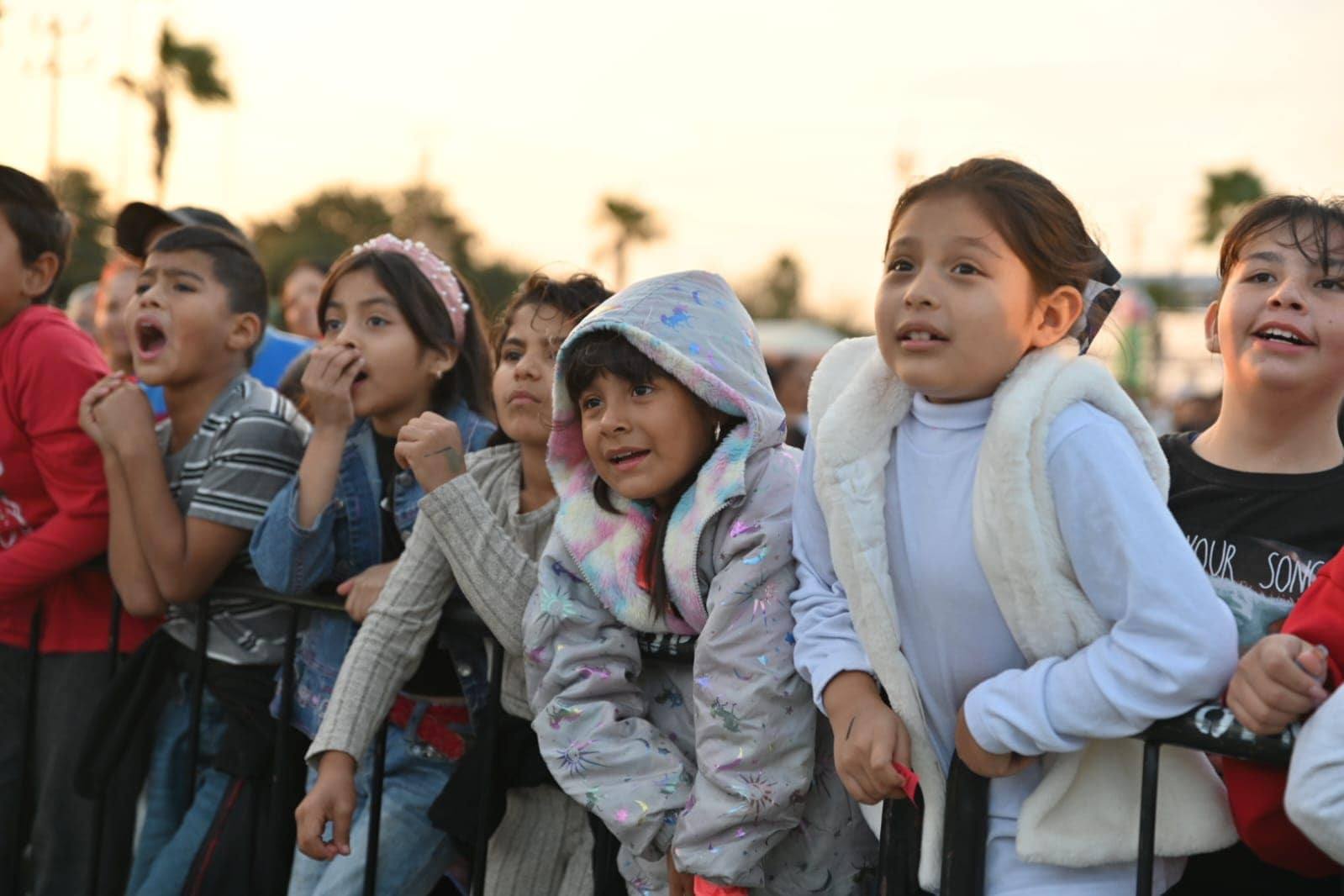 EMILIO DE HOYOS CONVOCA A LAS FAMILIAS ACUÑENSES A FESTEJAR EL DÍA DE REYES