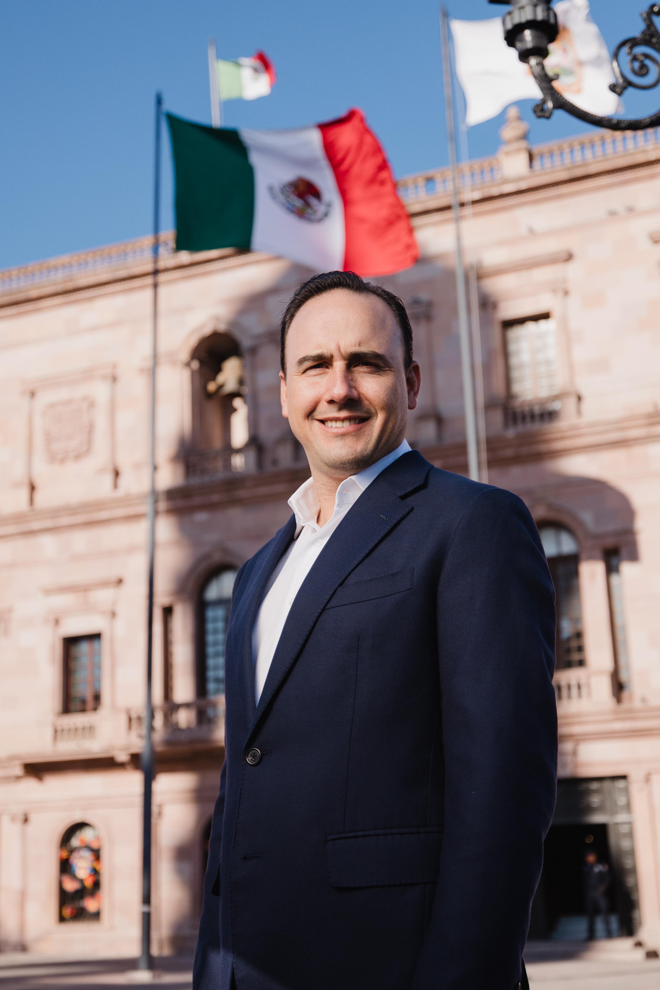 LES DESEO UN GRAN AÑO 2026 A TODOS LOS COAHUILENSES: MANOLO