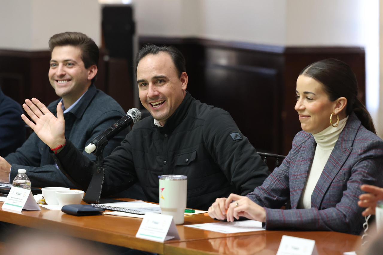 TENEMOS UN PLAN Y UN GRAN EQUIPO PARA SEGUIR TRABAJANDO POR COAHUILA: MANOLO