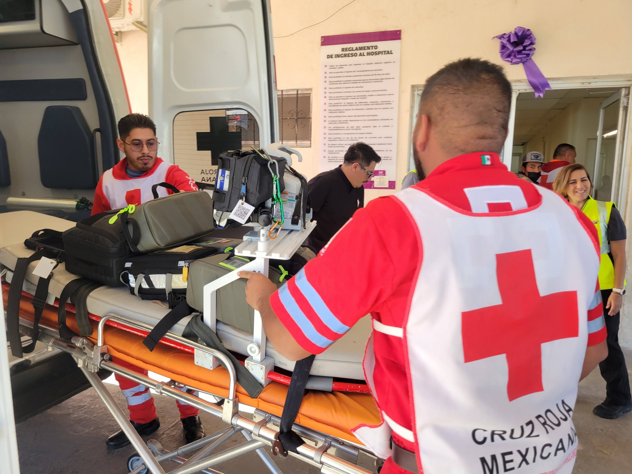 Trasladan a niño con quemaduras a hospital en Galveston, Texas