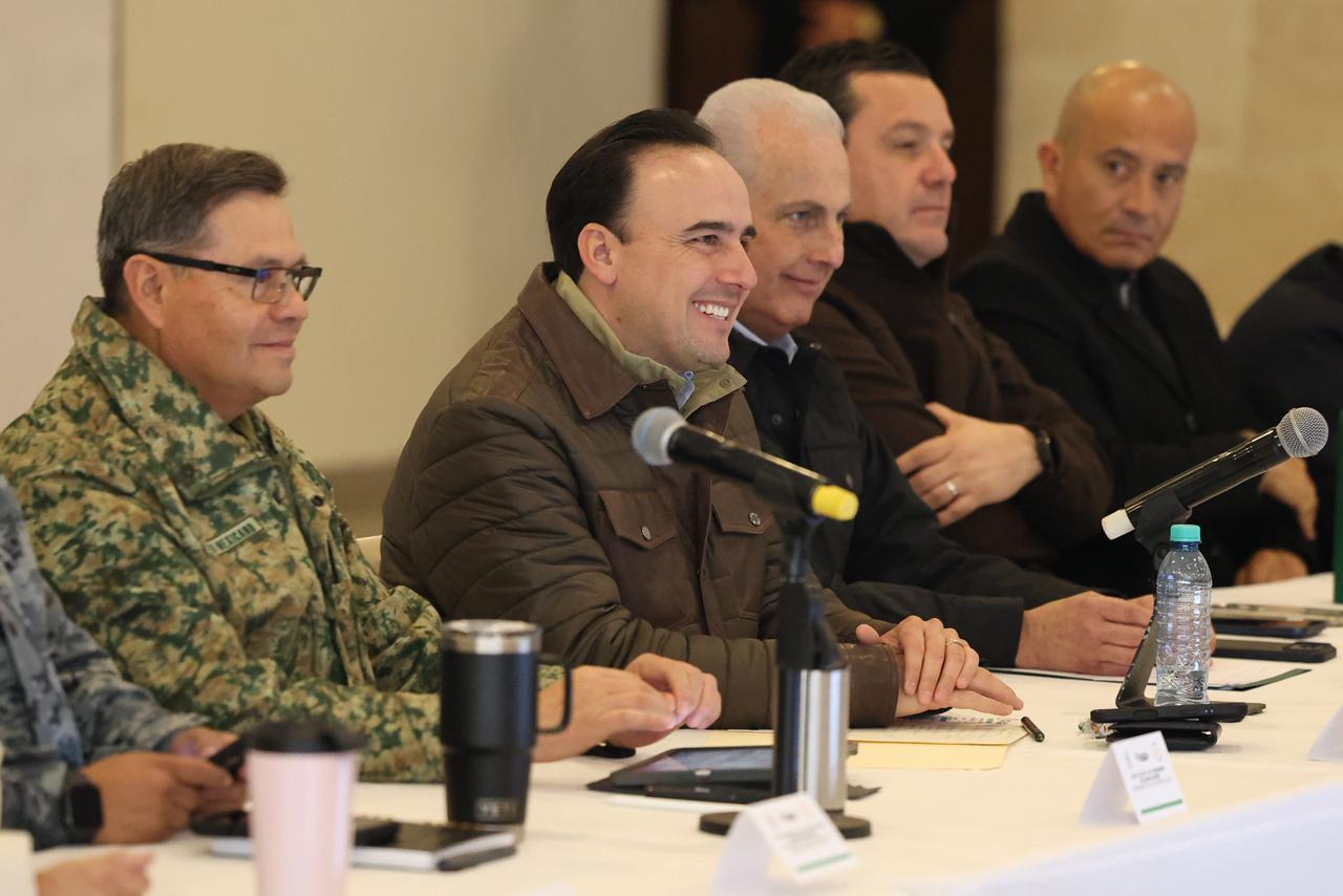 VAMOS A SEGUIR CUIDANDO LO MÁS VALIOSO QUE TIENE COAHUILA,  NUESTRAS FAMILIAS: MANOLO