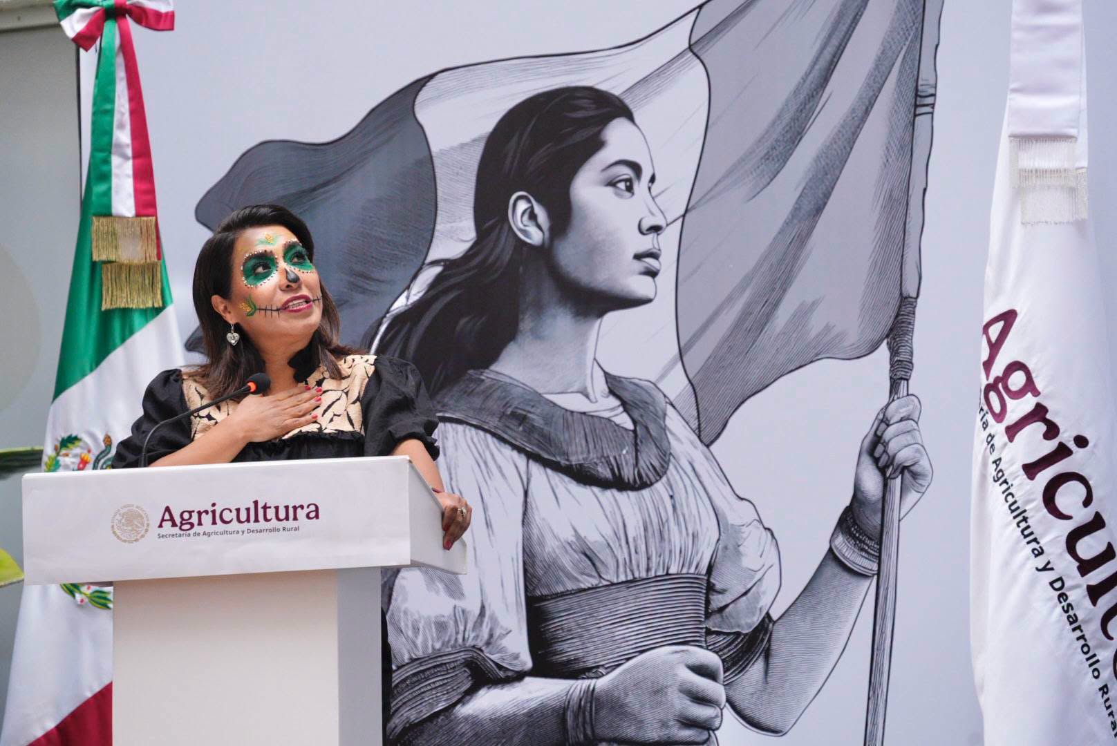 AGRICULTURA refrenda el valor de las tradiciones rurales con la celebración del Xantolo
