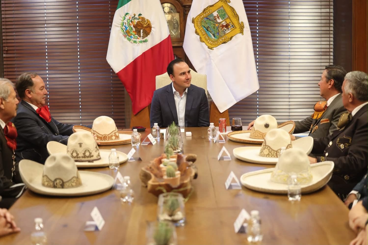 COAHUILA RECIBE ESTAFETA PARA EL CONGRESO Y CAMPEONATO NACIONAL CHARRO 2028