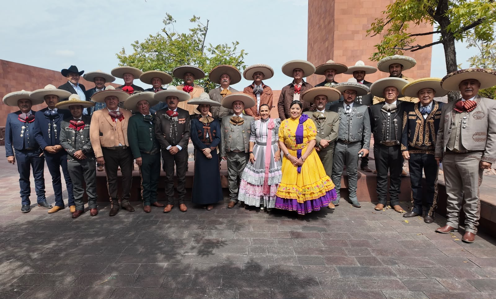 COAHUILA RECIBE ESTAFETA PARA EL CONGRESO Y CAMPEONATO NACIONAL CHARRO 2028