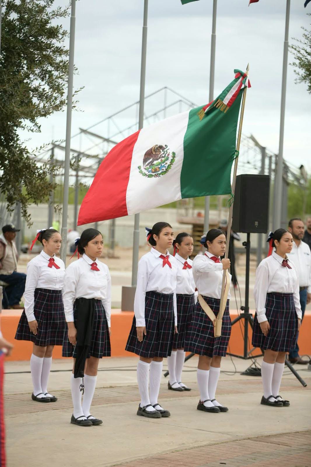 CON CEREMONIA CÍVICA CONMEMORAN ACUÑA EL 81 ANIVERSARIO DE LA FUNDACIÓN DE LA ORGANIZACIÓN DE LAS NACIONES UNIDAS
